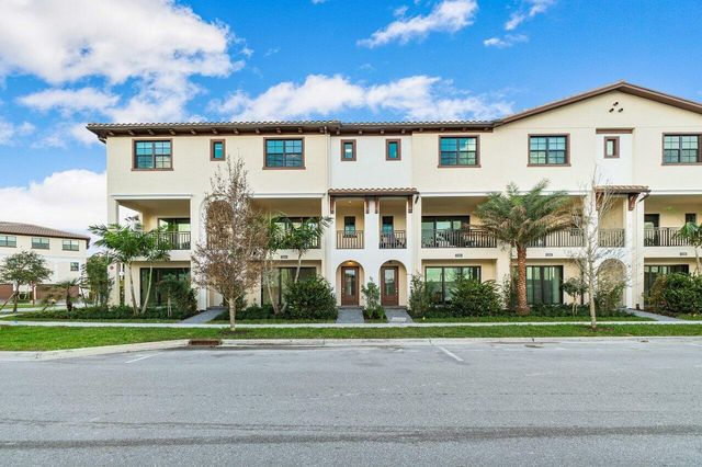 5320 Sagan Lane, Palm Beach Gardens, FL 33418