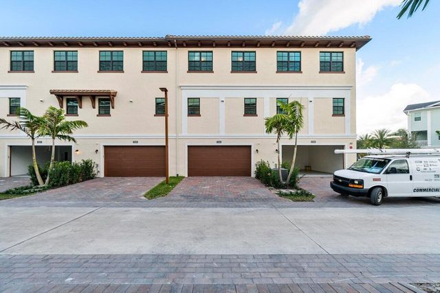 5320 Sagan Lane, Palm Beach Gardens, FL 33418