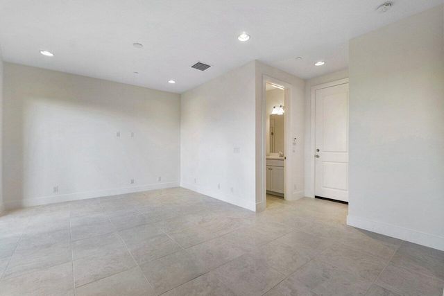 5320 Sagan Lane, Palm Beach Gardens, FL 33418