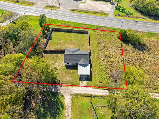 2538 County Road 3127, Greenville, TX 75402