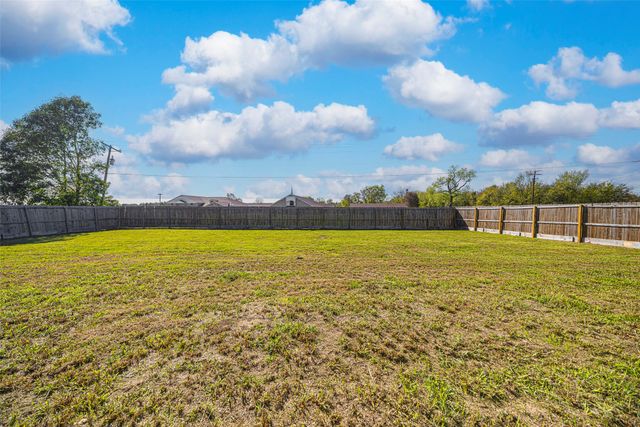 2538 County Road 3127, Greenville, TX 75402