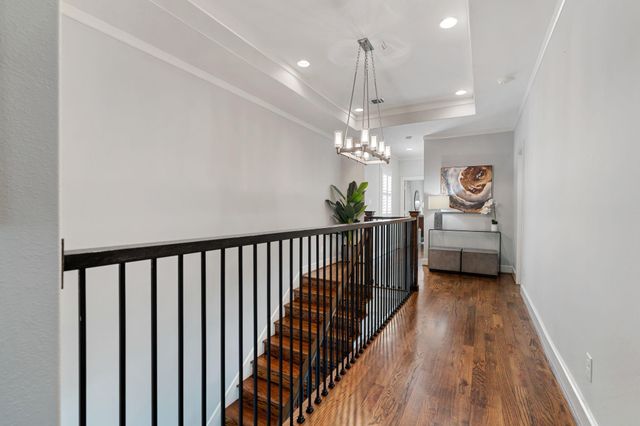 813 Ashland Street, Houston, TX 77007
