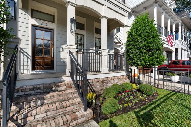 813 Ashland Street, Houston, TX 77007