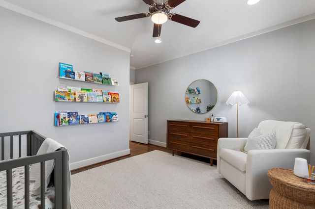 813 Ashland Street, Houston, TX 77007