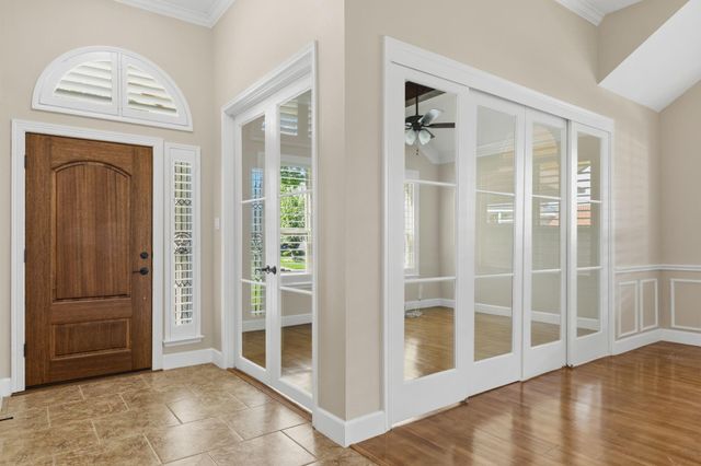 6411 Brittany Park Lane, Houston, TX 77066