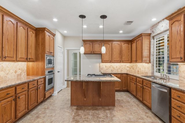 6411 Brittany Park Lane, Houston, TX 77066