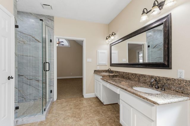 6411 Brittany Park Lane, Houston, TX 77066