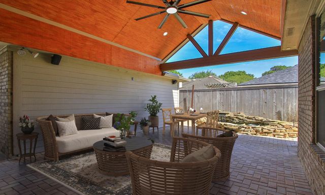 6411 Brittany Park Lane, Houston, TX 77066