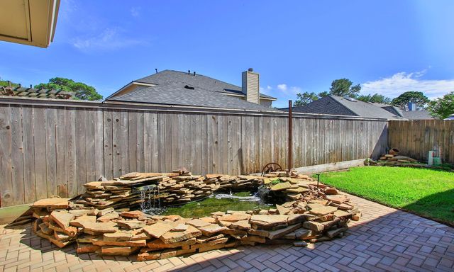 6411 Brittany Park Lane, Houston, TX 77066