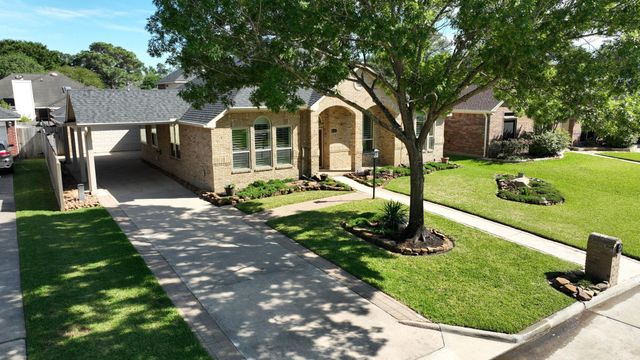 6411 Brittany Park Lane, Houston, TX 77066