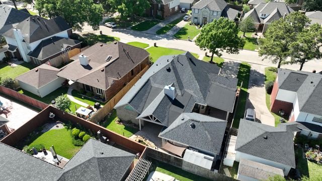 6411 Brittany Park Lane, Houston, TX 77066