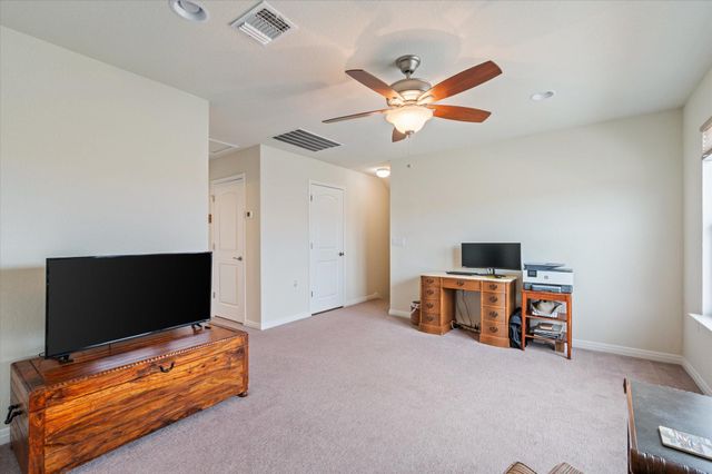 525 Rockport ST, Georgetown, TX 78633