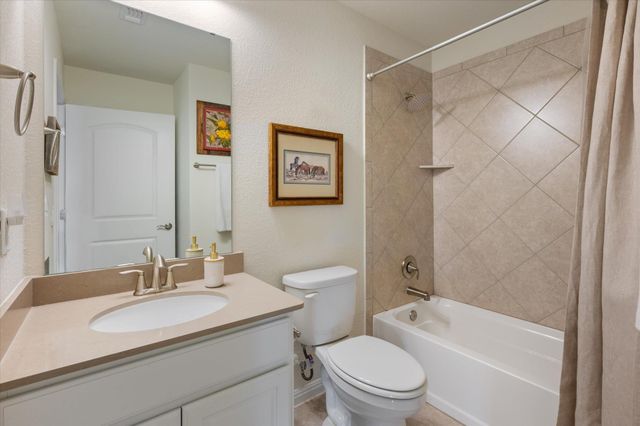 525 Rockport ST, Georgetown, TX 78633