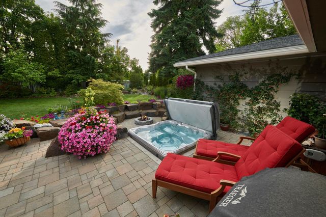 5522 S Garfield St, Spokane, WA 99223