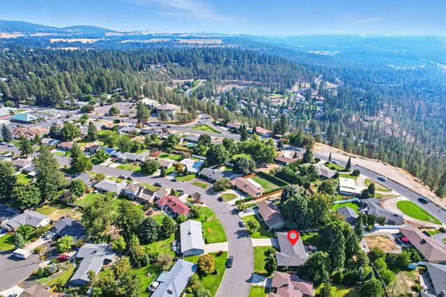 5522 S Garfield St, Spokane, WA 99223