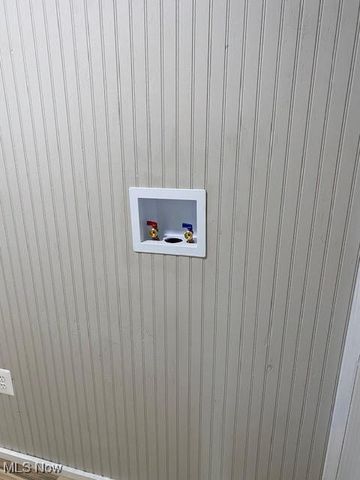 81 Helen Street, Barberton, OH 44203