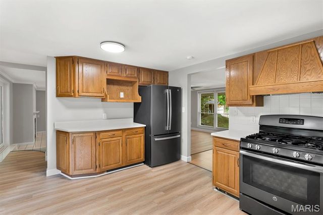 9 Green Garden Drive, St Ann, MO 63074