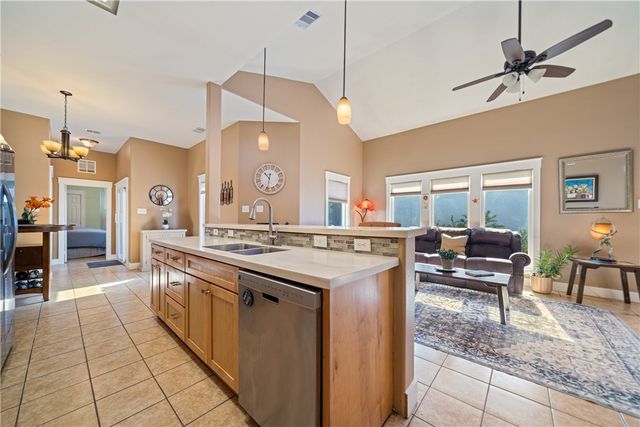 6233 State Highway 361 3, Port Aransas, TX 78373
