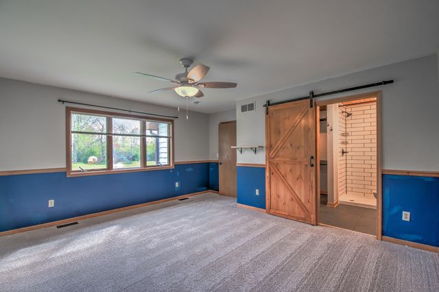 85 S County Line Road, Crown Point, IN 46307