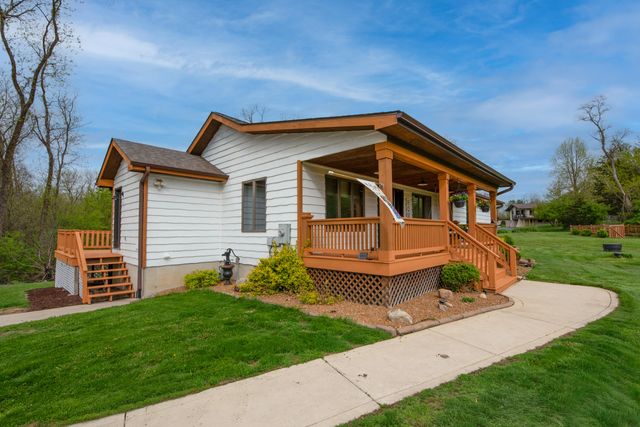 85 S County Line Road, Crown Point, IN 46307