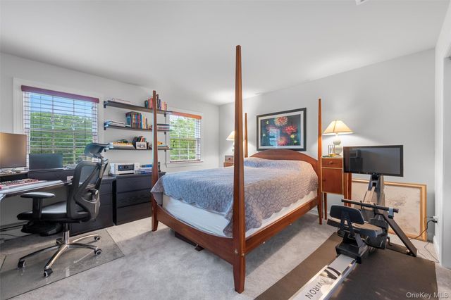 5 Gabriels Drive, Chester, NY 10918