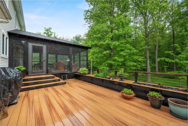 5 Gabriels Drive, Chester, NY 10918