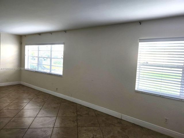 8791 Holly Ct 103, Tamarac, FL 33321