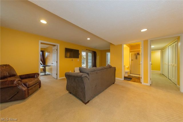 10218 Ridgeview Court, Streetsboro, OH 44241