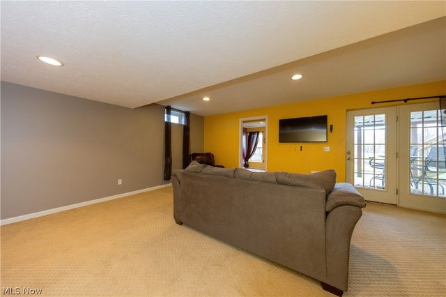 10218 Ridgeview Court, Streetsboro, OH 44241