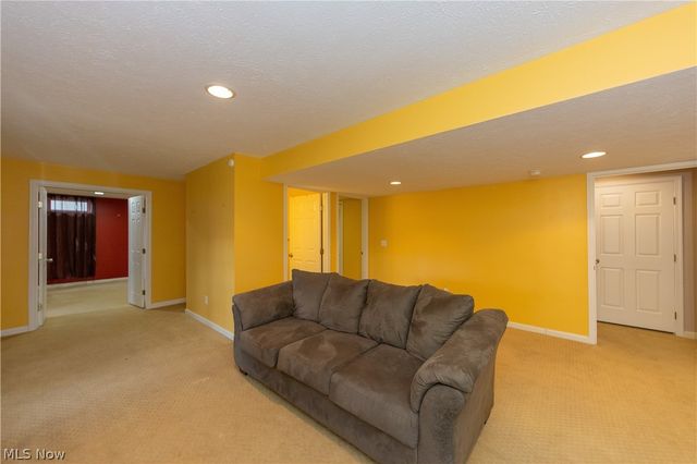 10218 Ridgeview Court, Streetsboro, OH 44241