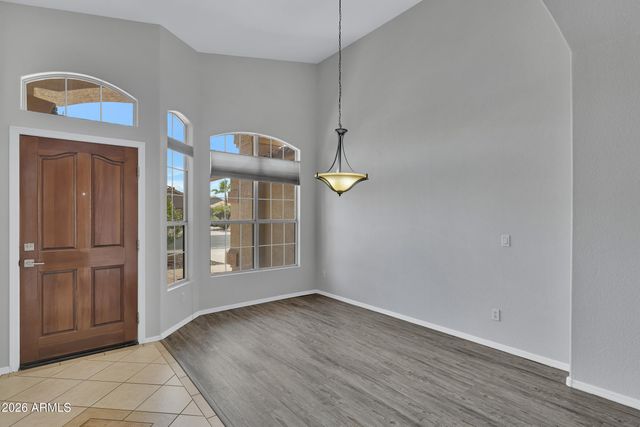 448 W MADERO Avenue, Mesa, AZ 85210
