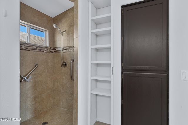 448 W MADERO Avenue, Mesa, AZ 85210