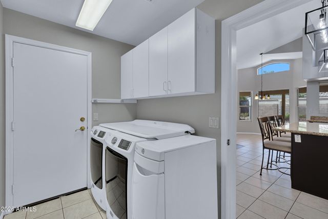 448 W MADERO Avenue, Mesa, AZ 85210