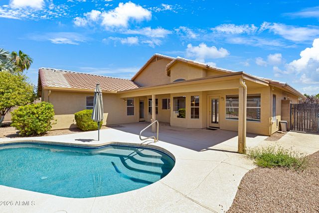 448 W MADERO Avenue, Mesa, AZ 85210