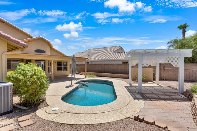 448 W MADERO Avenue, Mesa, AZ 85210