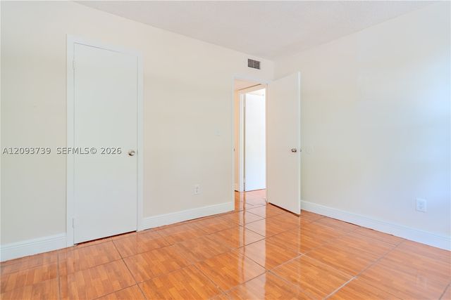 482 NW 165th St Rd A-201, Miami, FL 33169