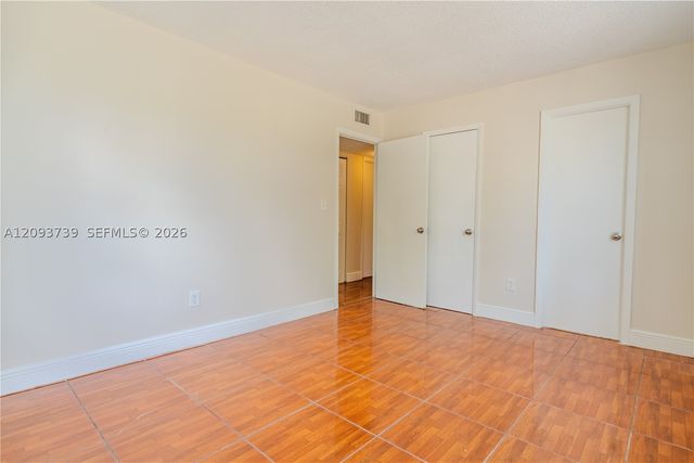482 NW 165th St Rd A-201, Miami, FL 33169