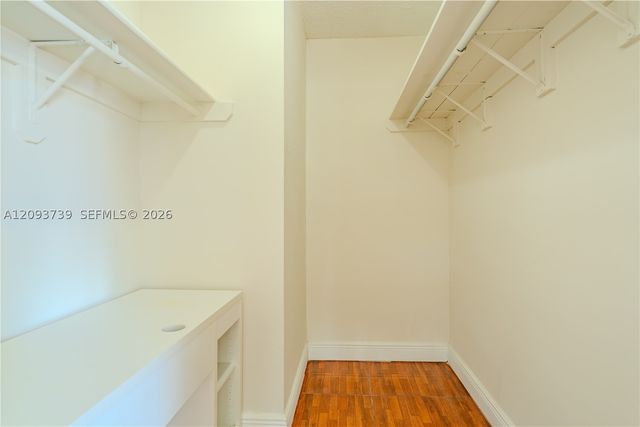 482 NW 165th St Rd A-201, Miami, FL 33169