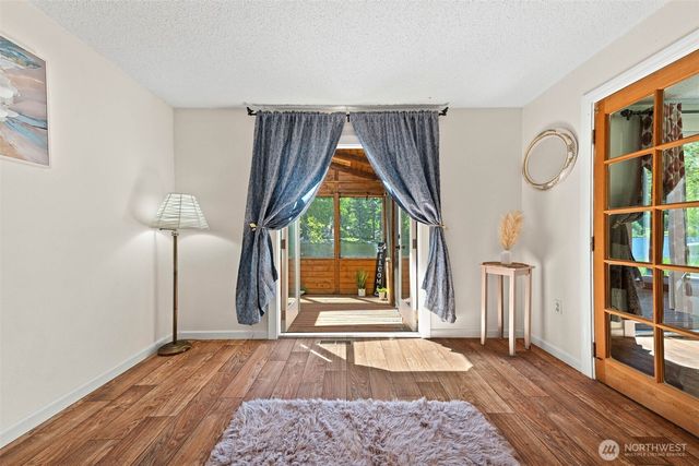 7910 Warbler Court SE, Olympia, WA 98513