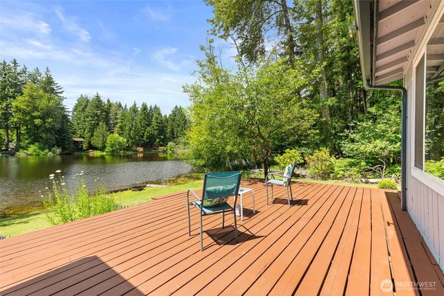 7910 Warbler Court SE, Olympia, WA 98513