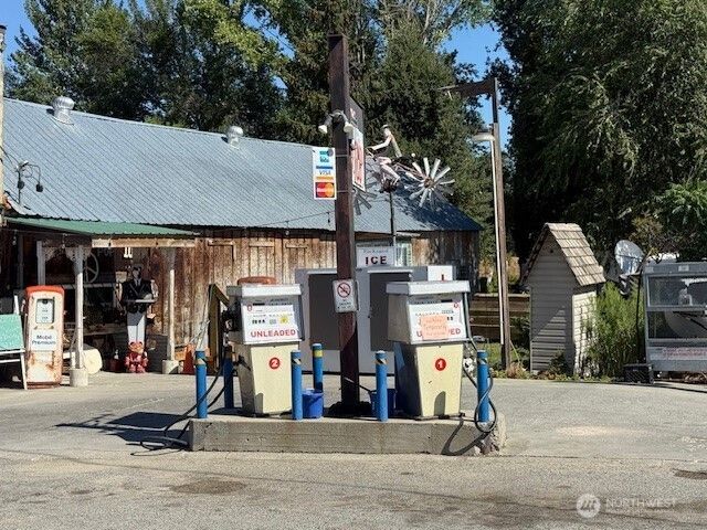 102 Main Street, Riverside, WA 98849