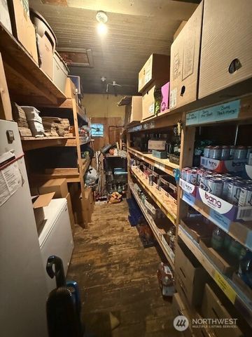 102 Main Street, Riverside, WA 98849