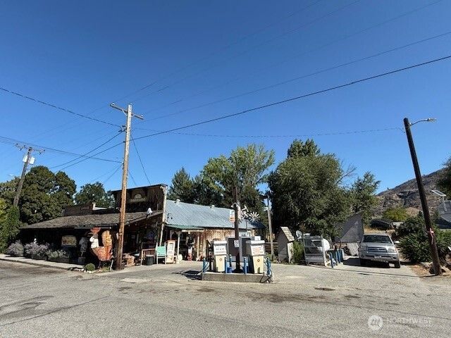 102 Main Street, Riverside, WA 98849