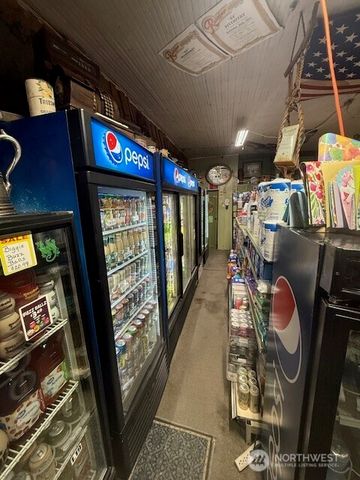 102 Main Street, Riverside, WA 98849