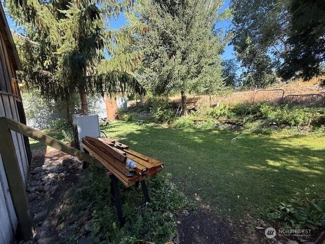 102 Main Street, Riverside, WA 98849