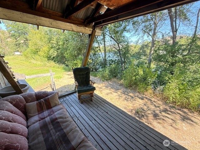 102 Main Street, Riverside, WA 98849