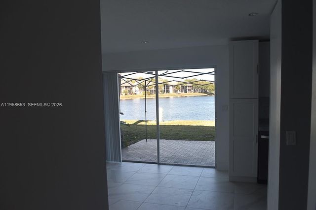 9763 NW 37th Street, Sunrise, FL 33351