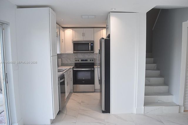 9763 NW 37th Street, Sunrise, FL 33351