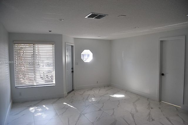 9763 NW 37th Street, Sunrise, FL 33351