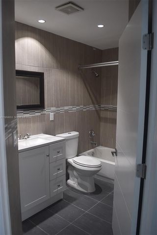 9763 NW 37th Street, Sunrise, FL 33351